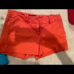 Mossimo size 4 orange/coral shorts EUC
